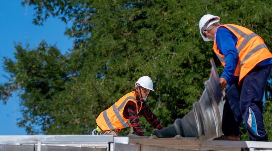 Roof repair in Fentress, TX